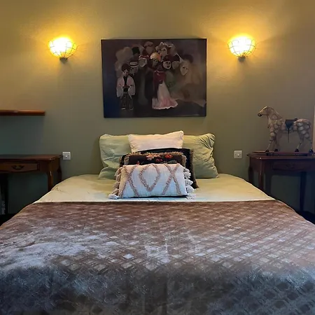 Hotel La Chaumiere De L'eau Sauvage Villeneuve-sur-Allier